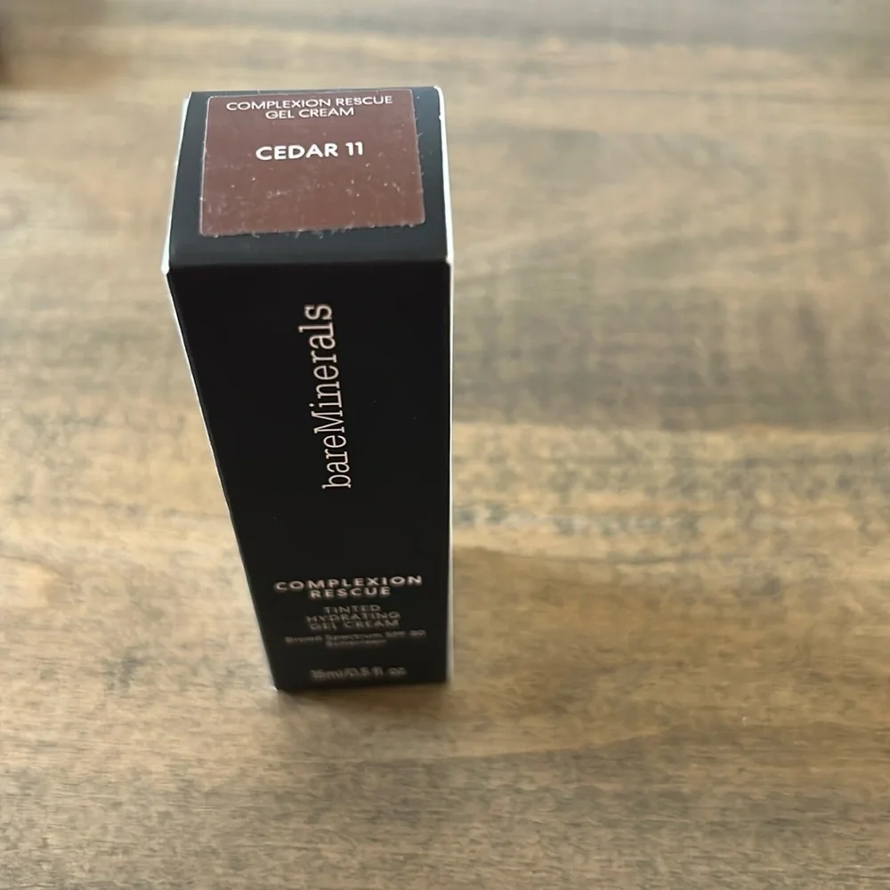 bareMinerals Complexion Rescue Tinted Moisturizer 0.5 oz SPF 30 CEDAR 11